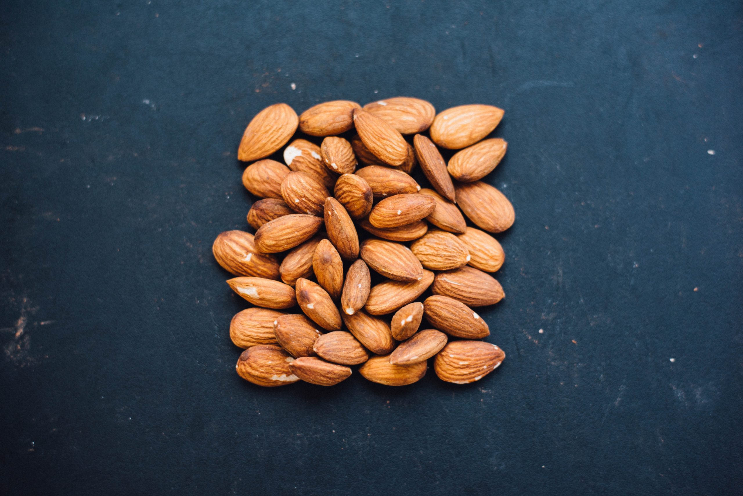 Improve your health by adding almonds to your diet